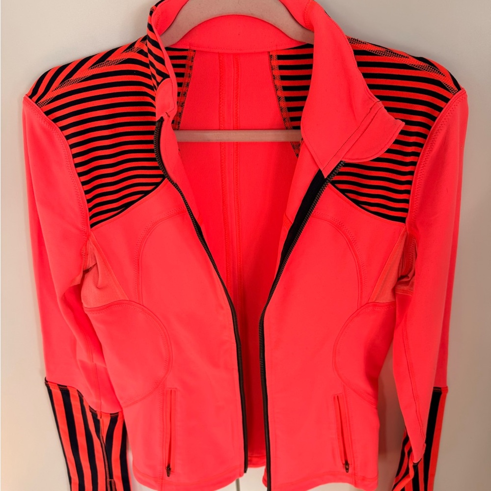Lululemon Define Jacket Size 6 Coral + Black Striped Flare - Picture 3 of 8